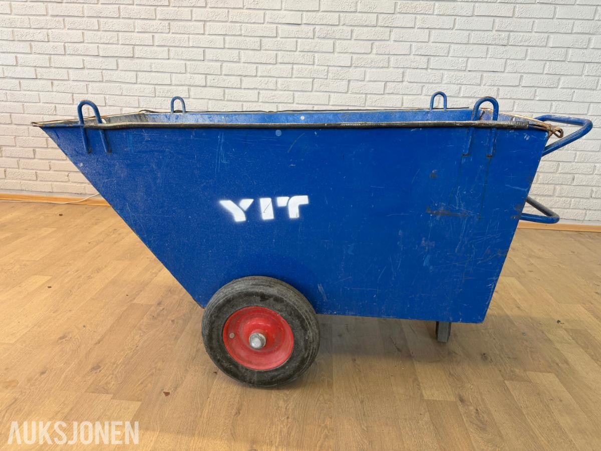 Materialvogn, verktøykasse på hjul og 3 x gassflasketralle