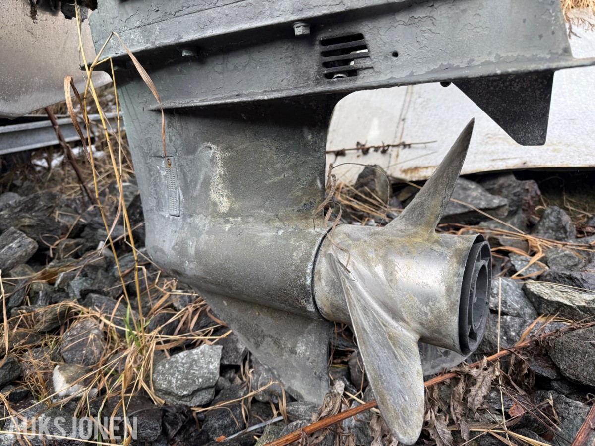 Mørebas 7200 – ombygd til påhengsmotor