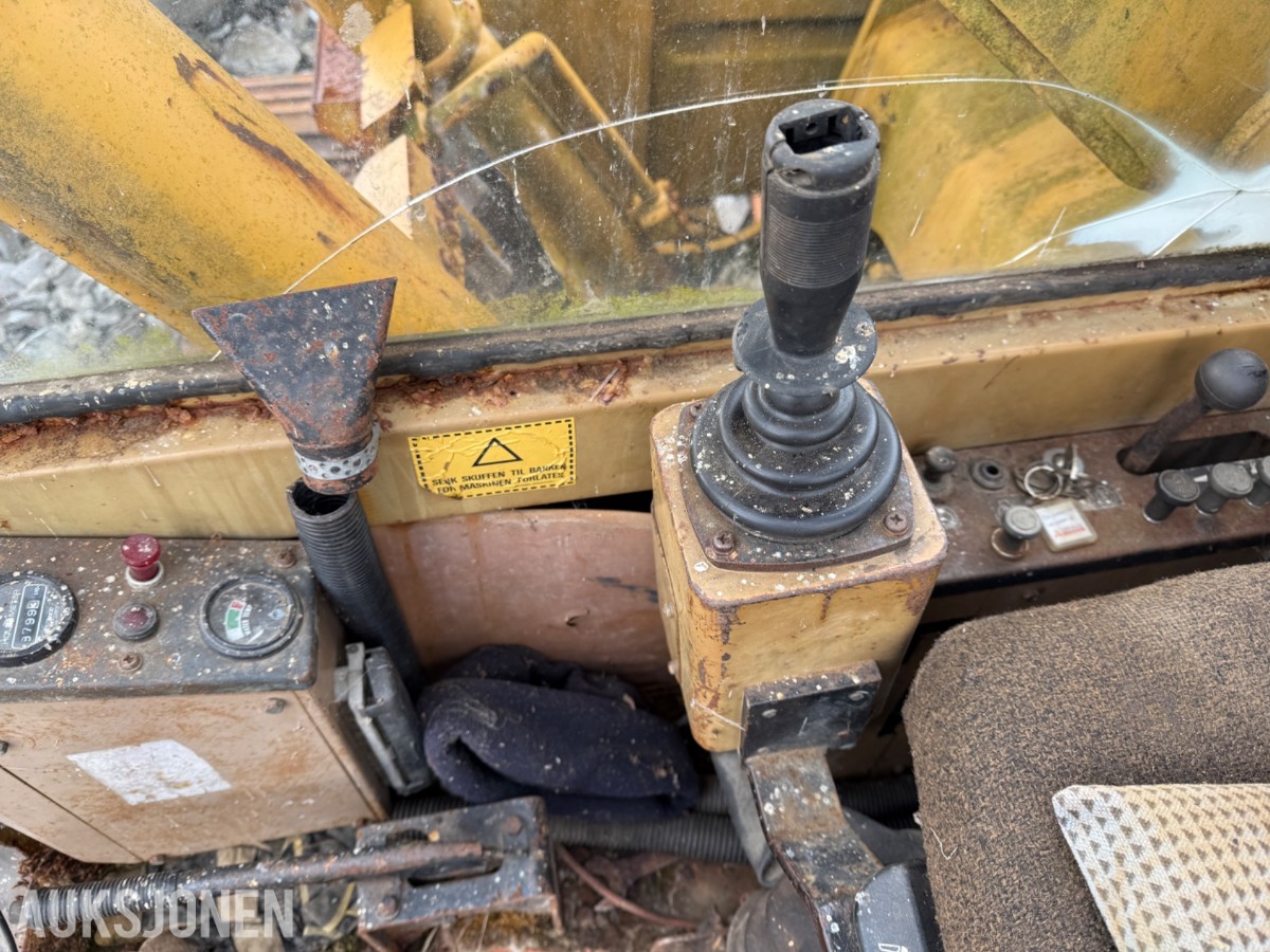 Mitsubishi MS 120-2 Gravemaskin med 8799 timer