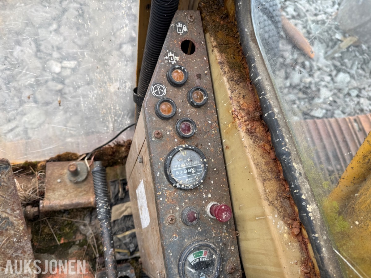 Mitsubishi MS 120-2 Gravemaskin med 8799 timer
