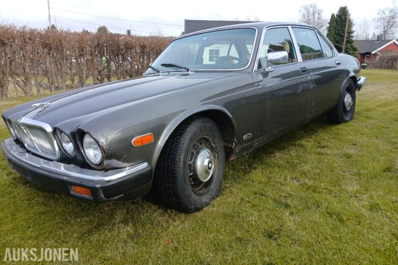 1986 Jaguar XJ6 4.2 Sovereign / Vanden Plas - klassiker med potensial 100000km