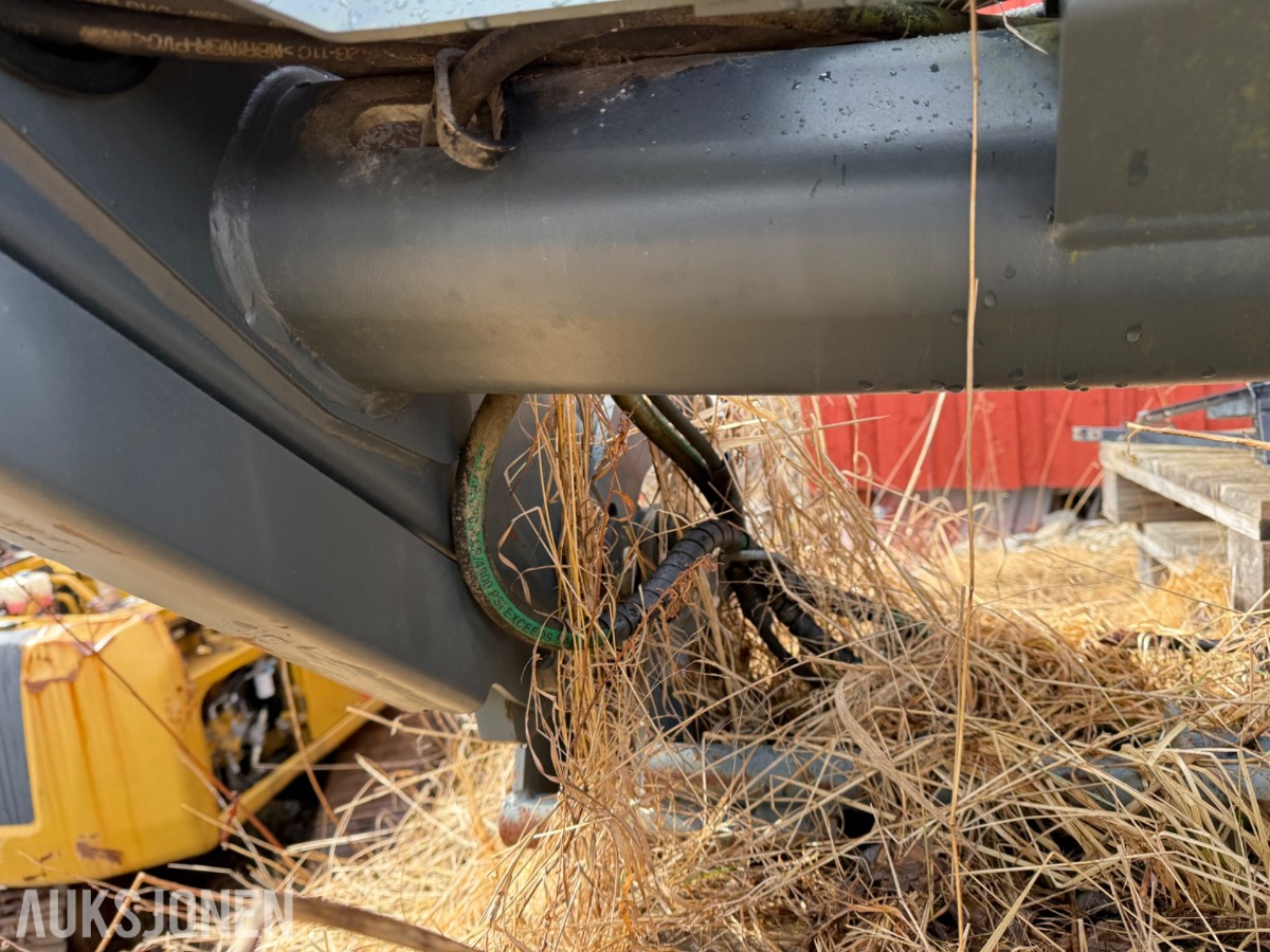 Valtra Frontlaster ålø q45