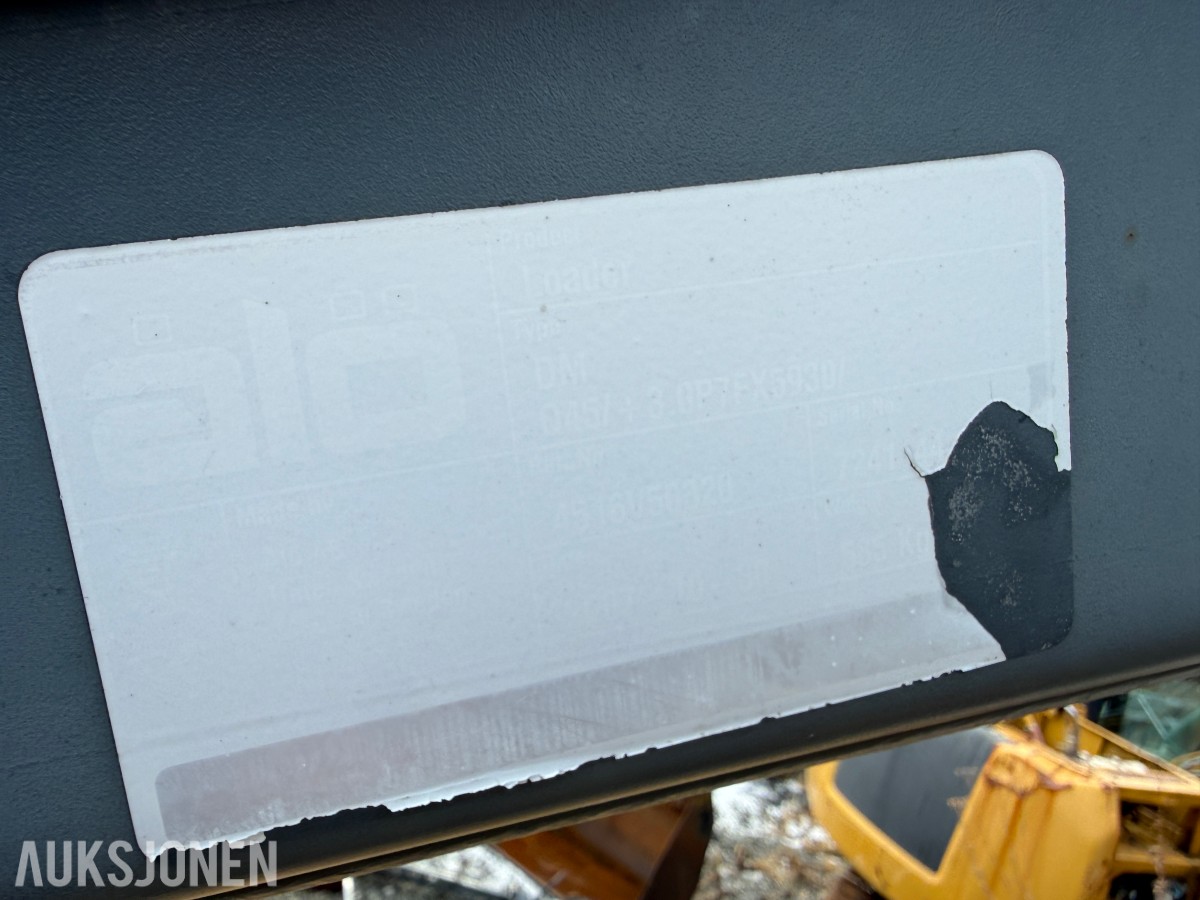 Valtra Frontlaster ålø q45