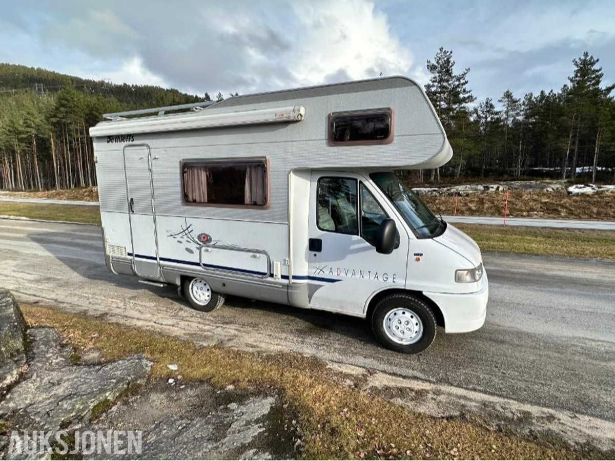 2002 Dethleffs Globetrotter Advantage Campingbil