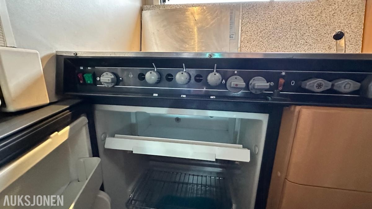 2002 Dethleffs Globetrotter Advantage Campingbil