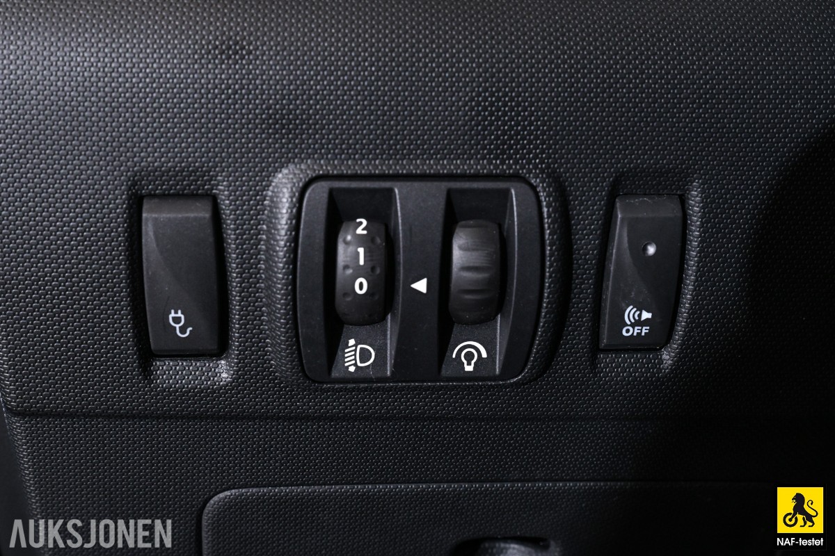 2019 Renault ZOE 41 KWH 108 HK NAVI CRUISE KAMERA ISOFIX