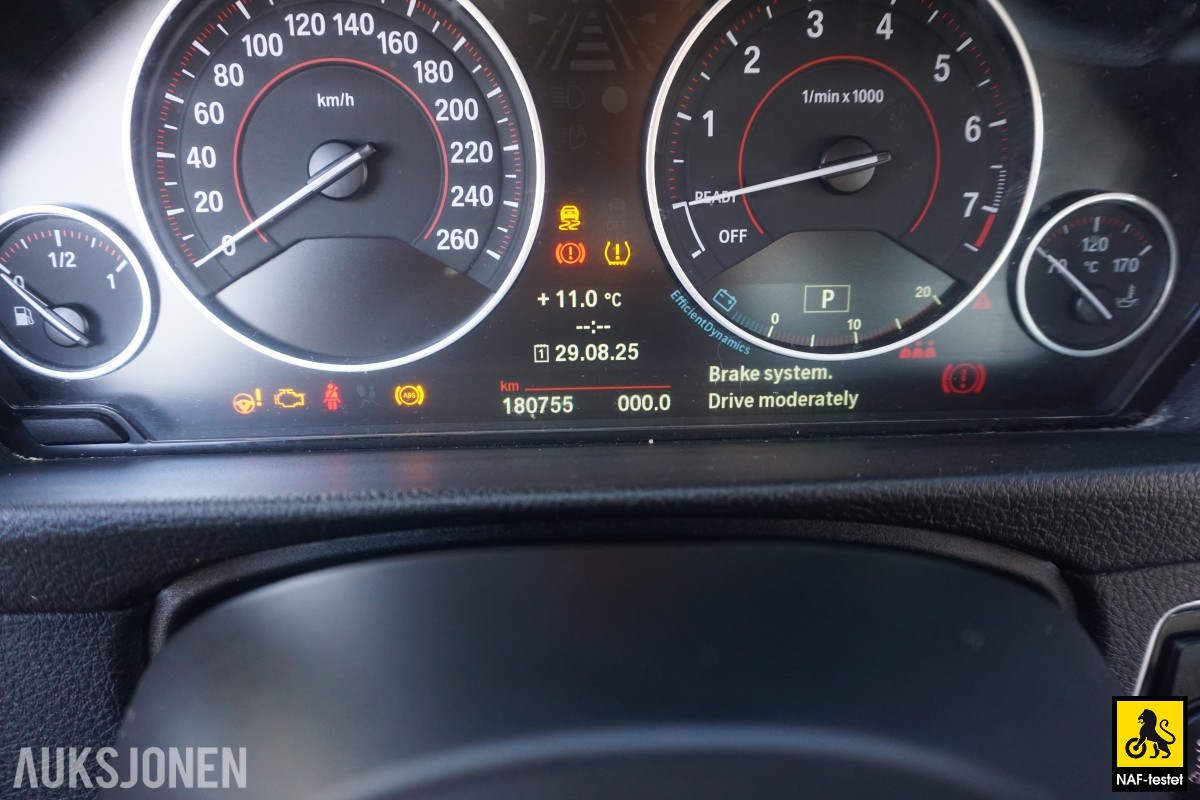 2013 BMW 3-serie 320I 184 HK AUT CRUISE NAVI SPORTSSETER 