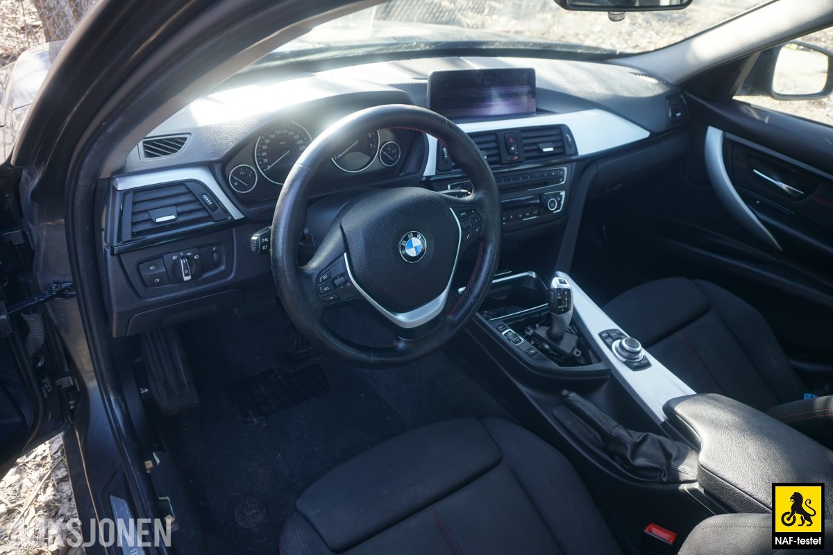 2013 BMW 3-serie 320I 184 HK AUT CRUISE NAVI SPORTSSETER 
