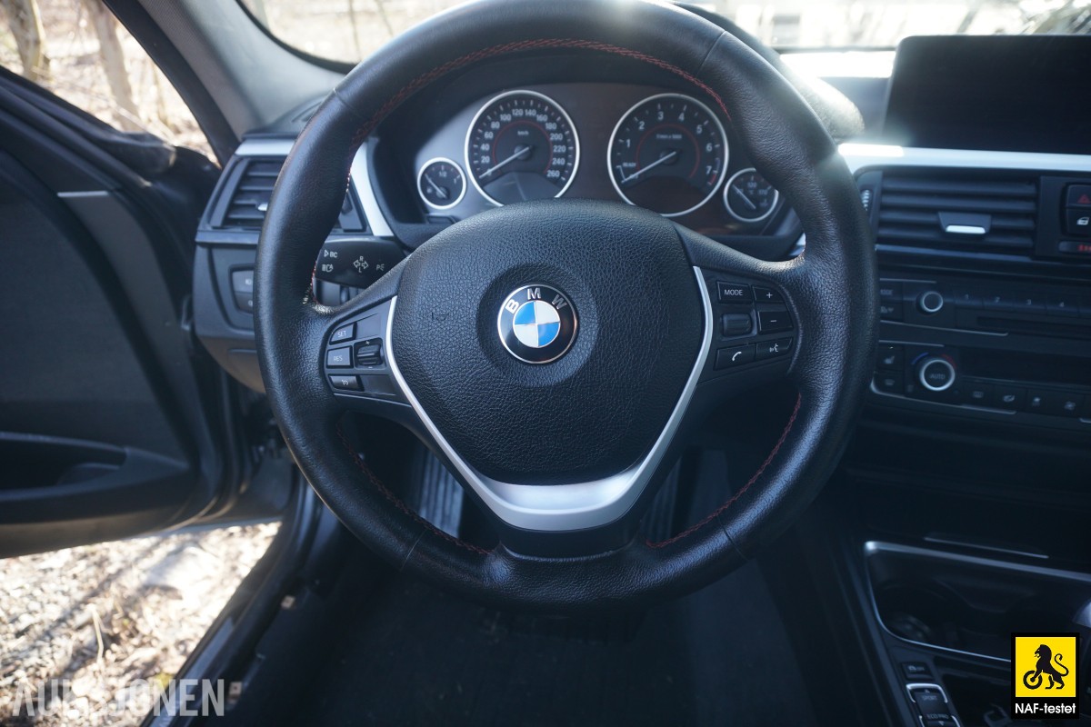 2013 BMW 3-serie 320I 184 HK AUT CRUISE NAVI SPORTSSETER 