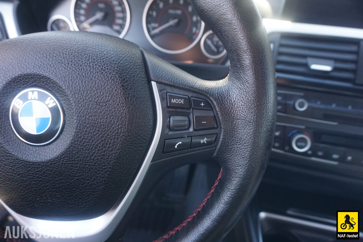 2013 BMW 3-serie 320I 184 HK AUT CRUISE NAVI SPORTSSETER 