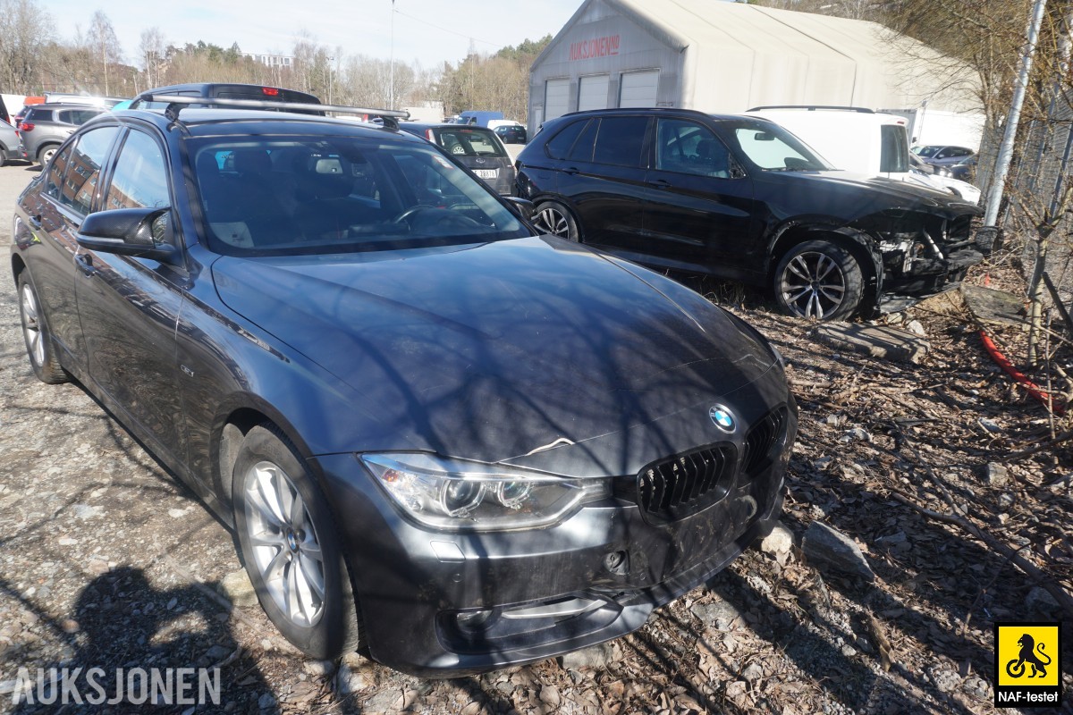 2013 BMW 3-serie 320I 184 HK AUT CRUISE NAVI SPORTSSETER 