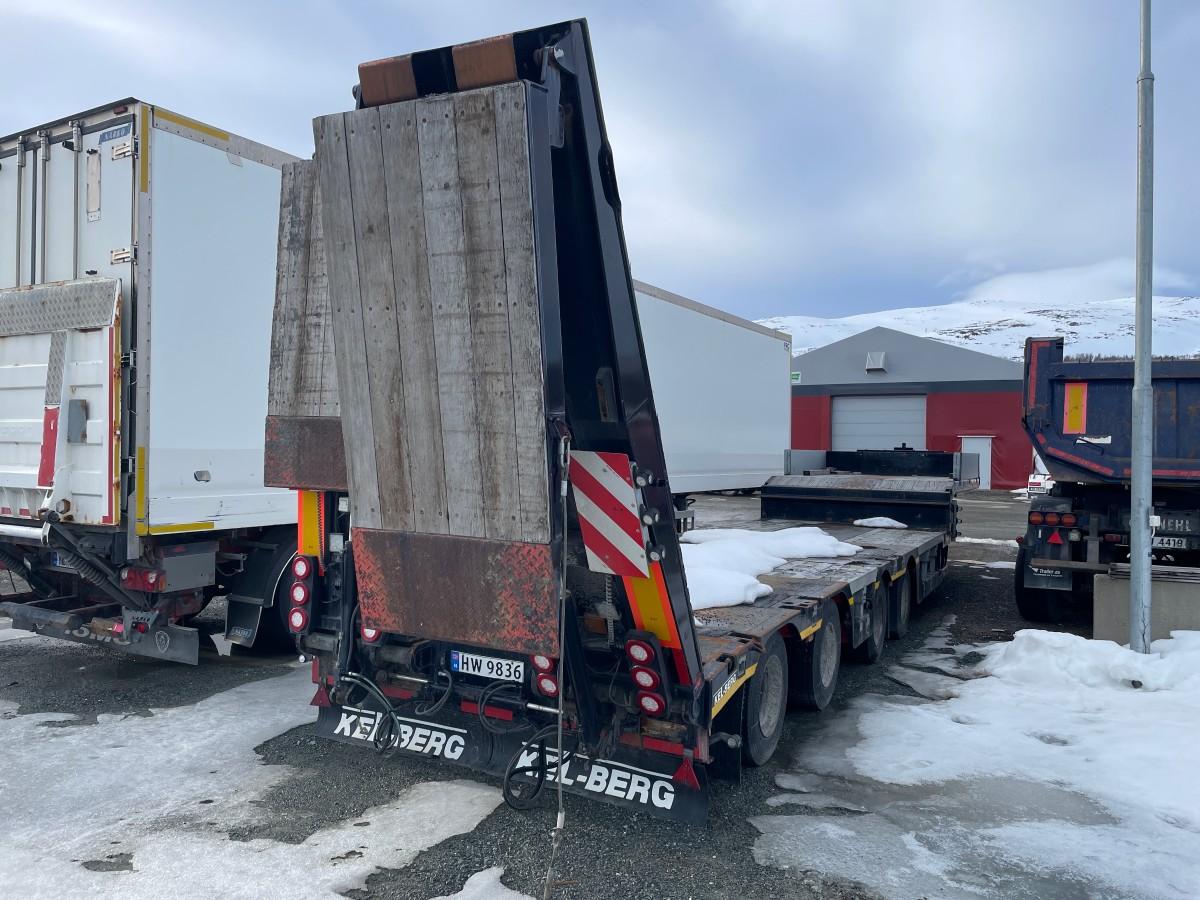 2017 Kel-Berg Maskinhenger 4 akslet m/hydrauliske kjørebruer