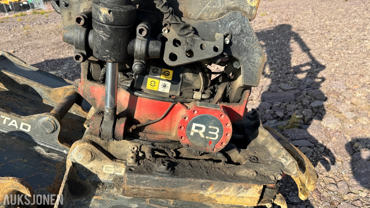 2021 Kobelco SK75SR-7. R3 m/gripekasset 3 skuffer, sentralsmøring, dieselfyllepumpe