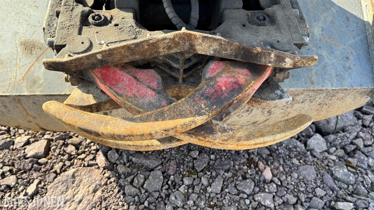 2021 Kobelco SK75SR-7. R3 m/gripekasset 3 skuffer, sentralsmøring, dieselfyllepumpe