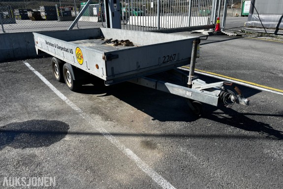 2019 Tredal T-30-BBF 3000KG varehenger
