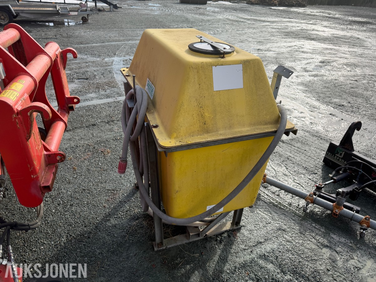 2020 Saltspreder / væskespreder til traktor – komplett med spredebom