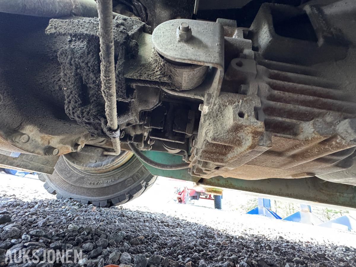 2000 Mitsubishi FD25K truck / 2584 timer