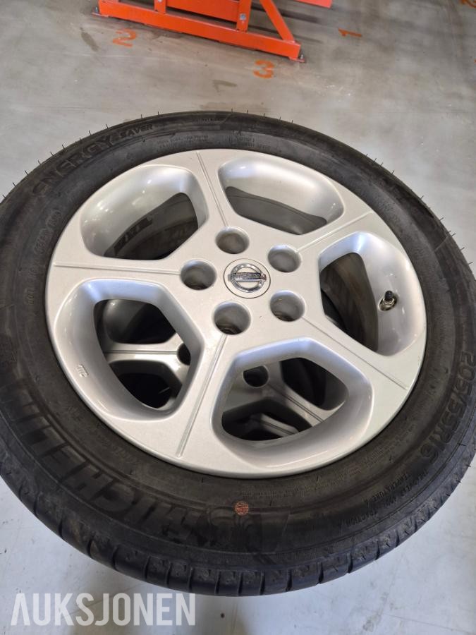 2015 Sommerhjul Nissan Leaf 205/55r16 Michelin