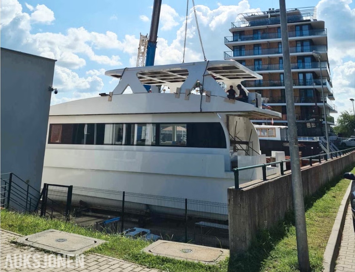 NORDIC OCEAN CRAFT 50 CAT - HUSBÅT - FØRES MED BÅTFØRERBEVIS