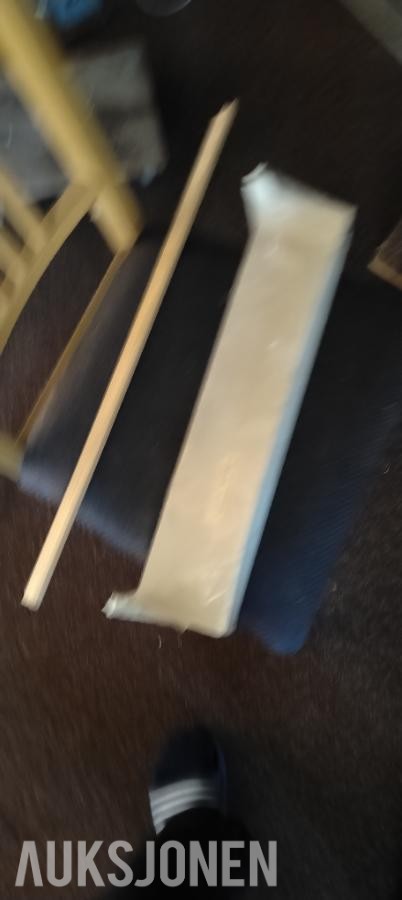 KORKE OG ETIKERINGSMASKIN LM - KS