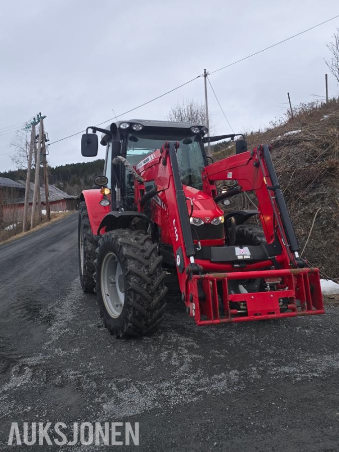 2016 Massey Ferguson 5612