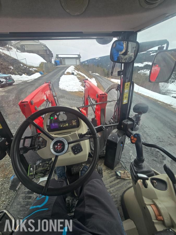 2016 Massey Ferguson 5612