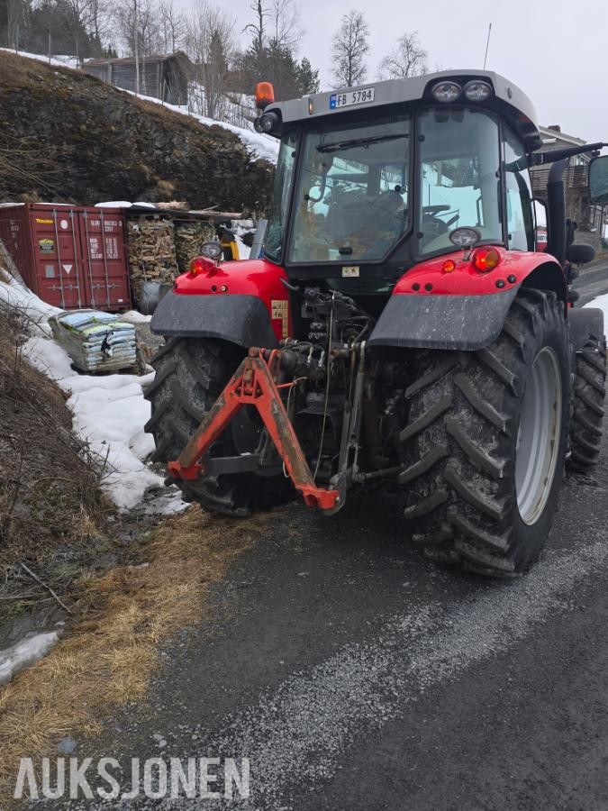 2016 Massey Ferguson 5612