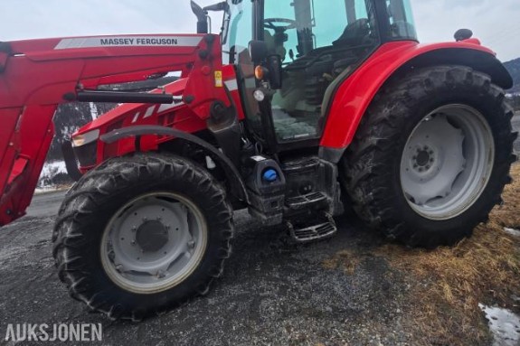 2016 Massey Ferguson 5612