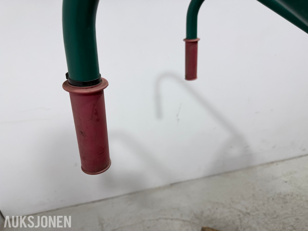 Gassvogn med oksygen- og acetylen (AGA)