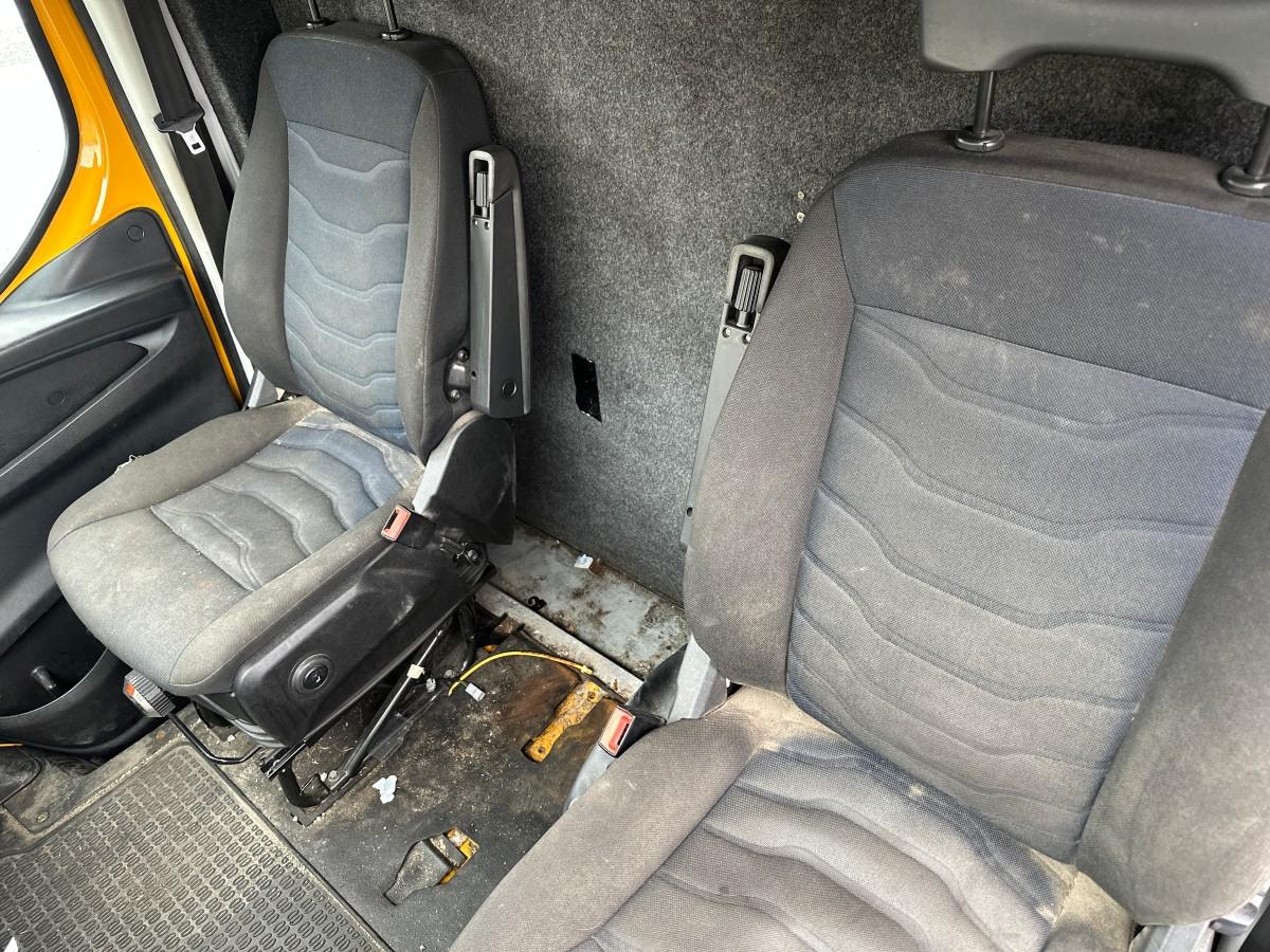 2015 Iveco Daily 70C17 Kassebil – 170HK – EU OK – Rep.objekt