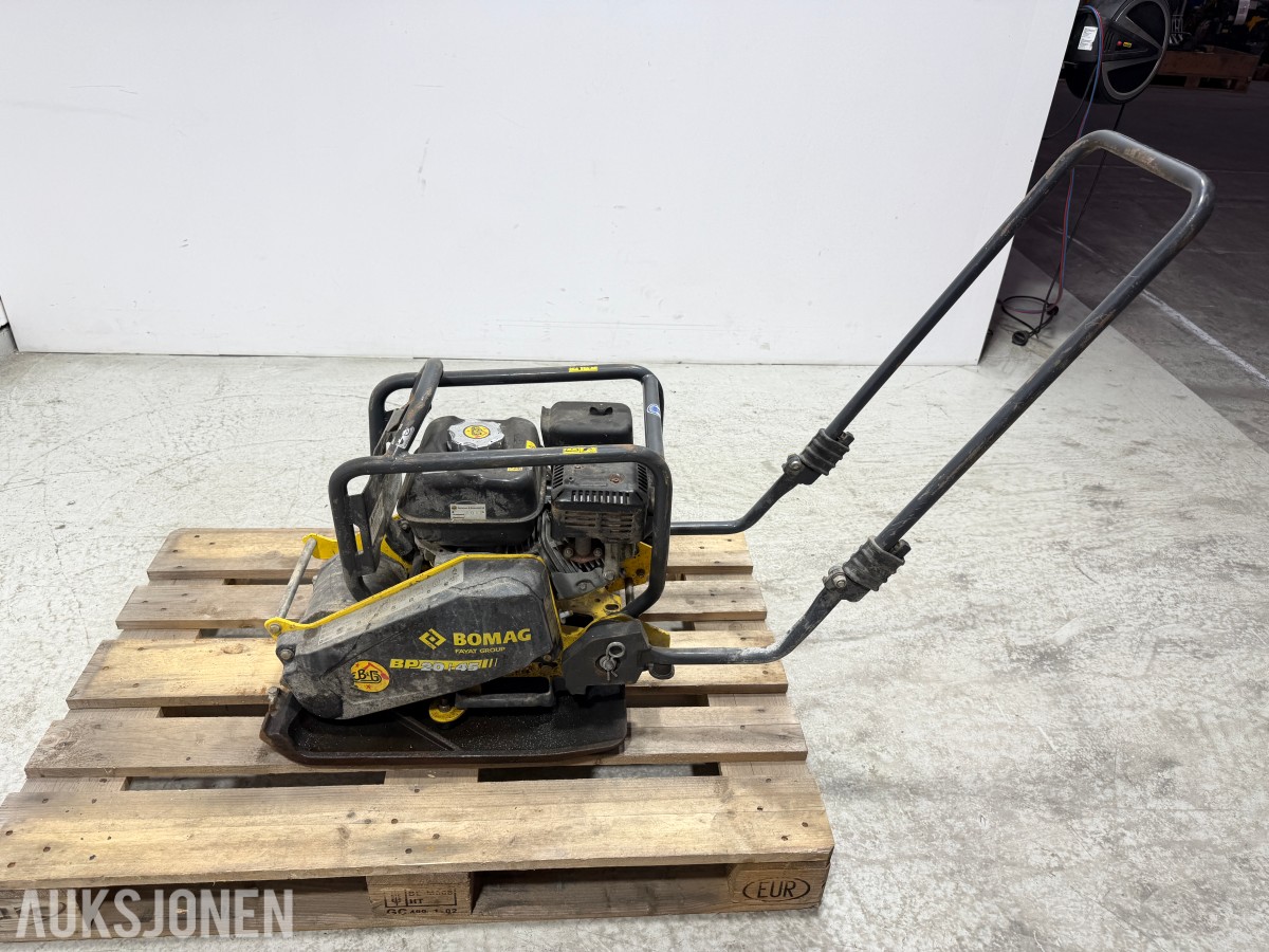 2025 Bomag BP 20/45 Vibrasjonsplate m/Honda GX160 – 92 kg