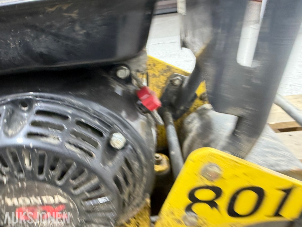 2025 Bomag BP 20/45 Vibrasjonsplate m/Honda GX160 – 92 kg