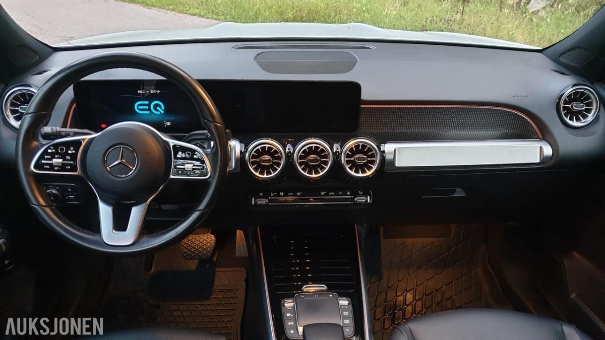 2022 Mercedes-Benz EQB 300 4MATIC 7-seter cruisekontroll ryggekamera 