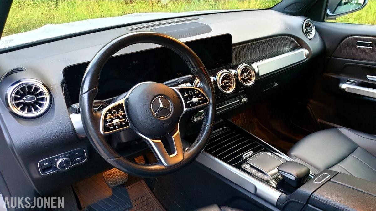 2022 Mercedes-Benz EQB 300 4MATIC 7-seter cruisekontroll ryggekamera 