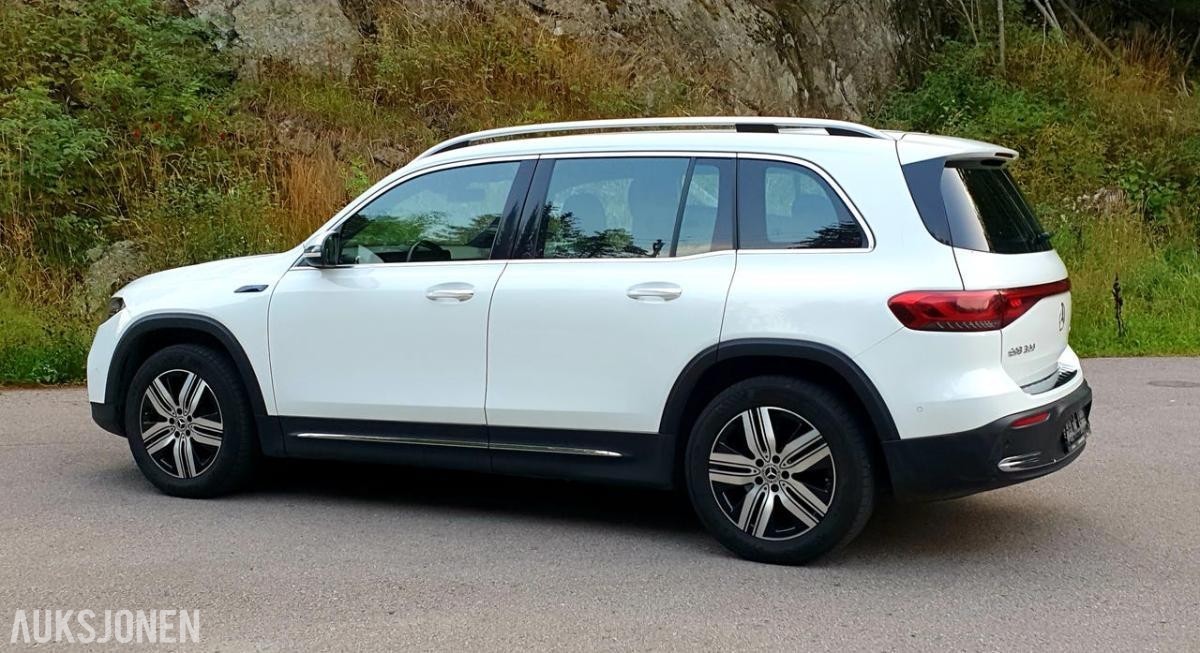 2022 Mercedes-Benz EQB 300 4MATIC 7-seter cruisekontroll ryggekamera 