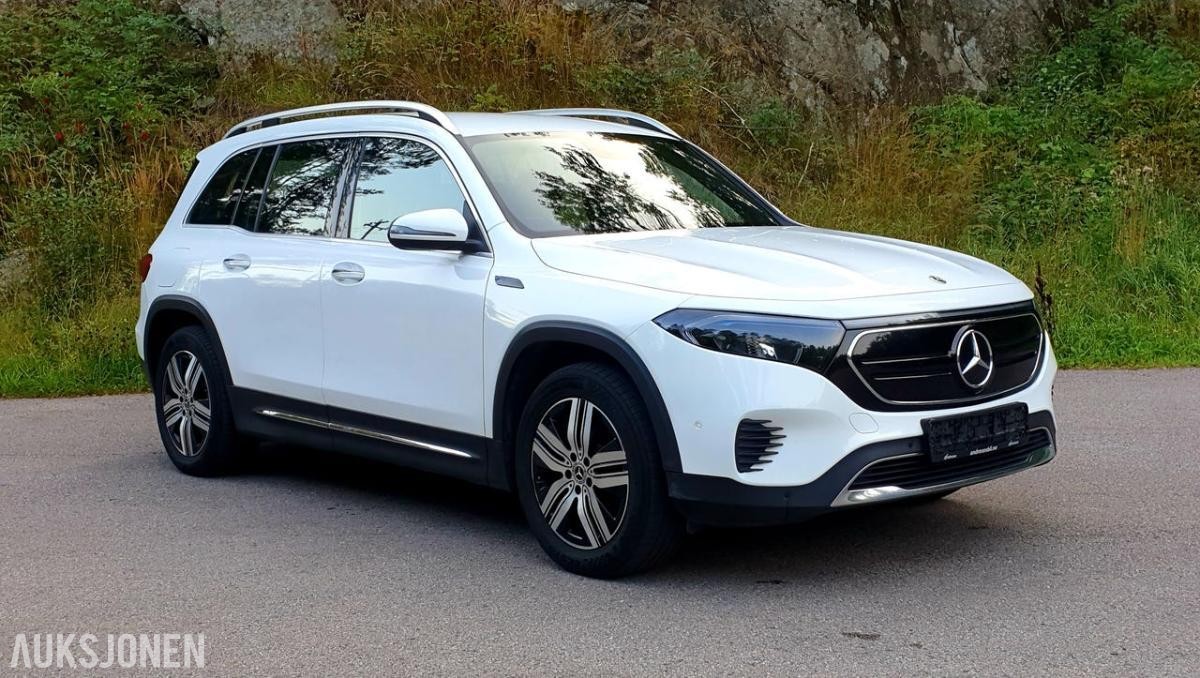 2022 Mercedes-Benz EQB 300 4MATIC 7-seter cruisekontroll ryggekamera 