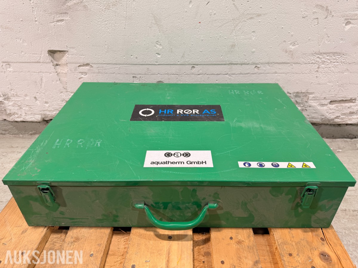 Aquatherm rørfusjonsverktøy med Milwaukee C18 ID 18V, batterier og jiggsystem