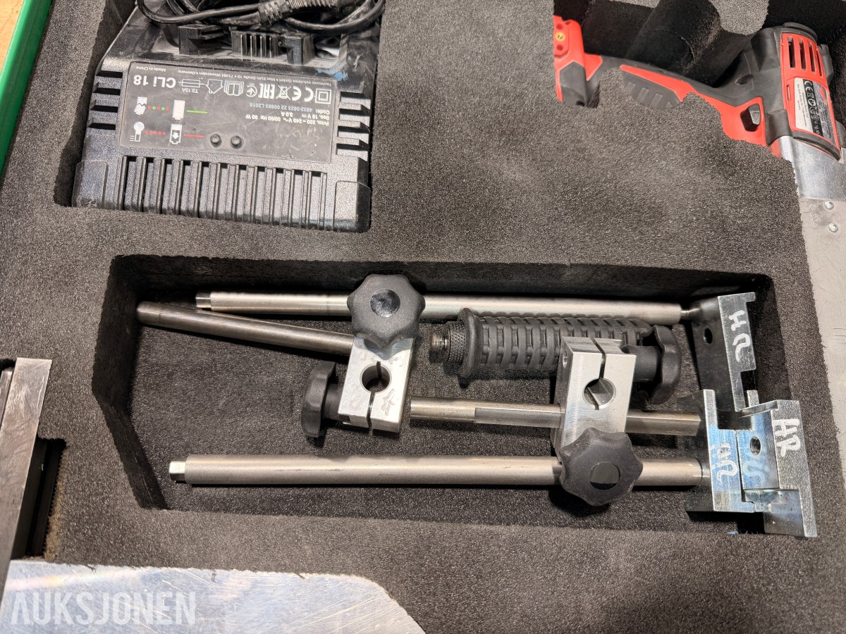 Aquatherm rørfusjonsverktøy med Milwaukee C18 ID 18V, batterier og jiggsystem
