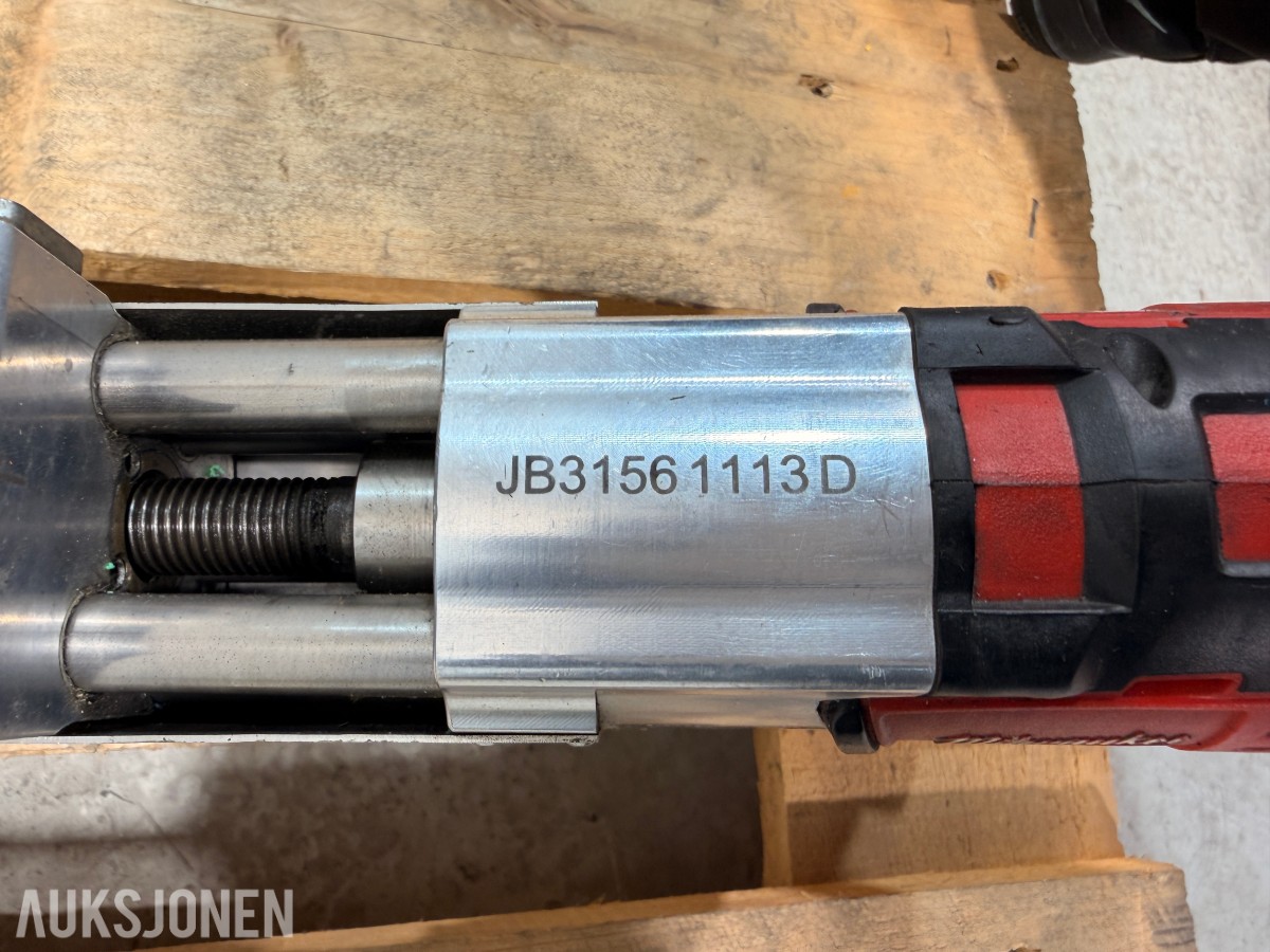 Aquatherm rørfusjonsverktøy med Milwaukee C18 ID 18V, batterier og jiggsystem