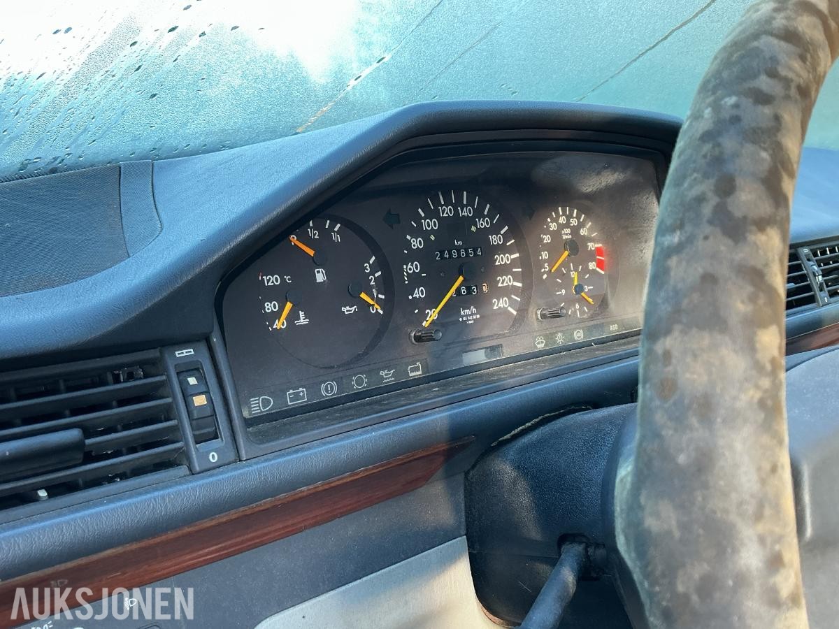 1991 Mercedes-Benz 300 TE 3.0 179hk 