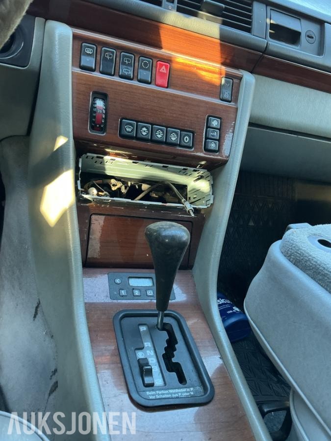 1991 Mercedes-Benz 300 TE 3.0 179hk 