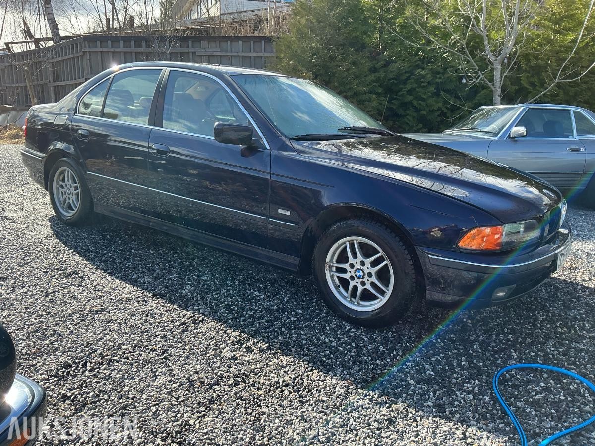 1999 BMW 523IA 2.5 170hk automat cruisekontroll eu ok til 07.2027