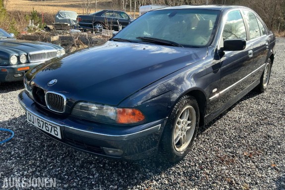 1999 BMW 523IA 2.5 170hk automat cruisekontroll eu ok til 07.2027