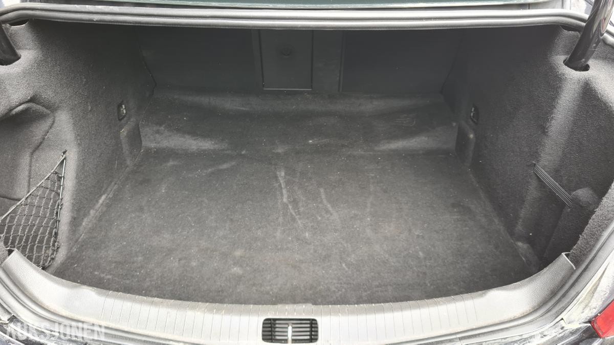 2009 Opel Insignia 1.8 140hk cruisekontroll s+v dekk eu ok