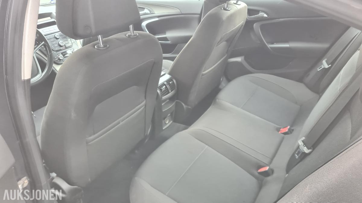 2009 Opel Insignia 1.8 140hk cruisekontroll s+v dekk eu ok