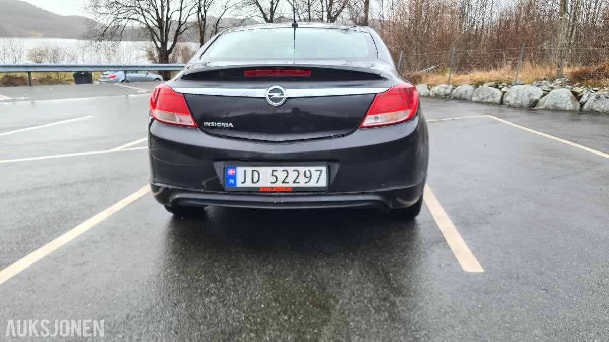 2009 Opel Insignia 1.8 140hk cruisekontroll s+v dekk eu ok