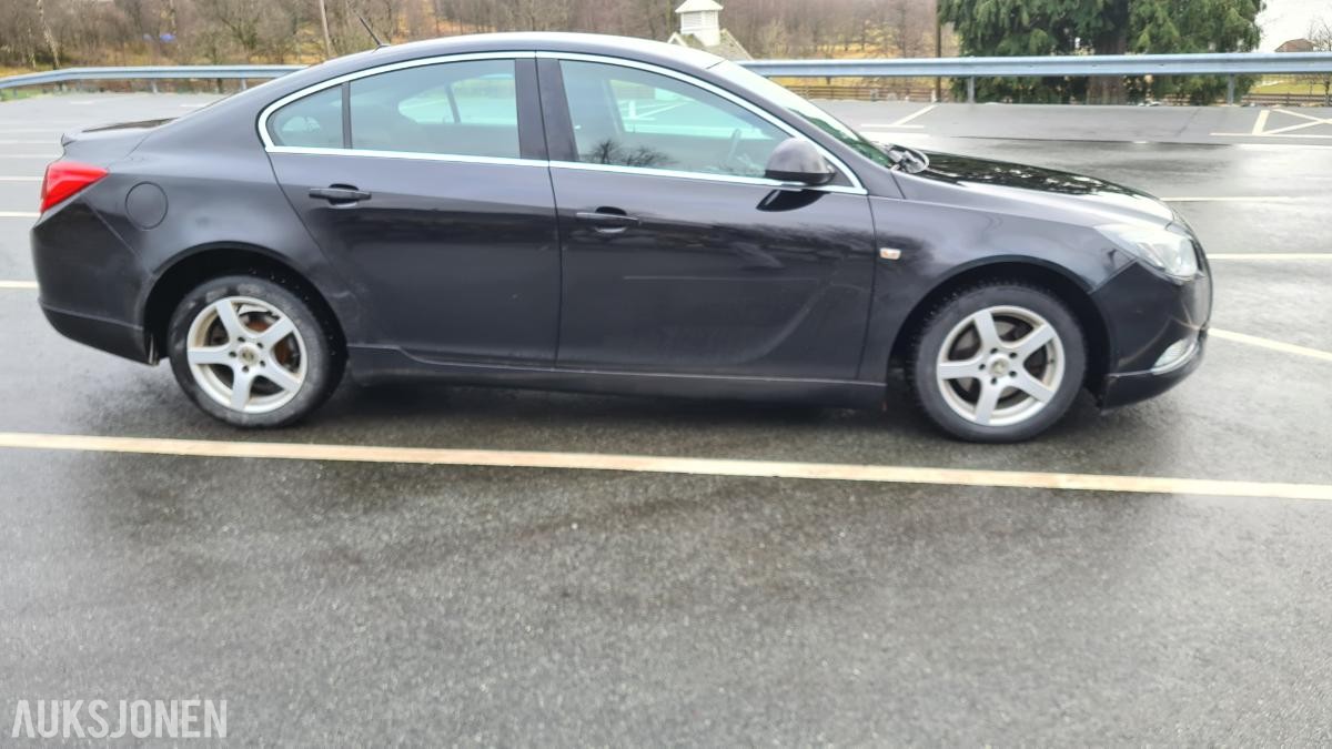 2009 Opel Insignia 1.8 140hk cruisekontroll s+v dekk eu ok