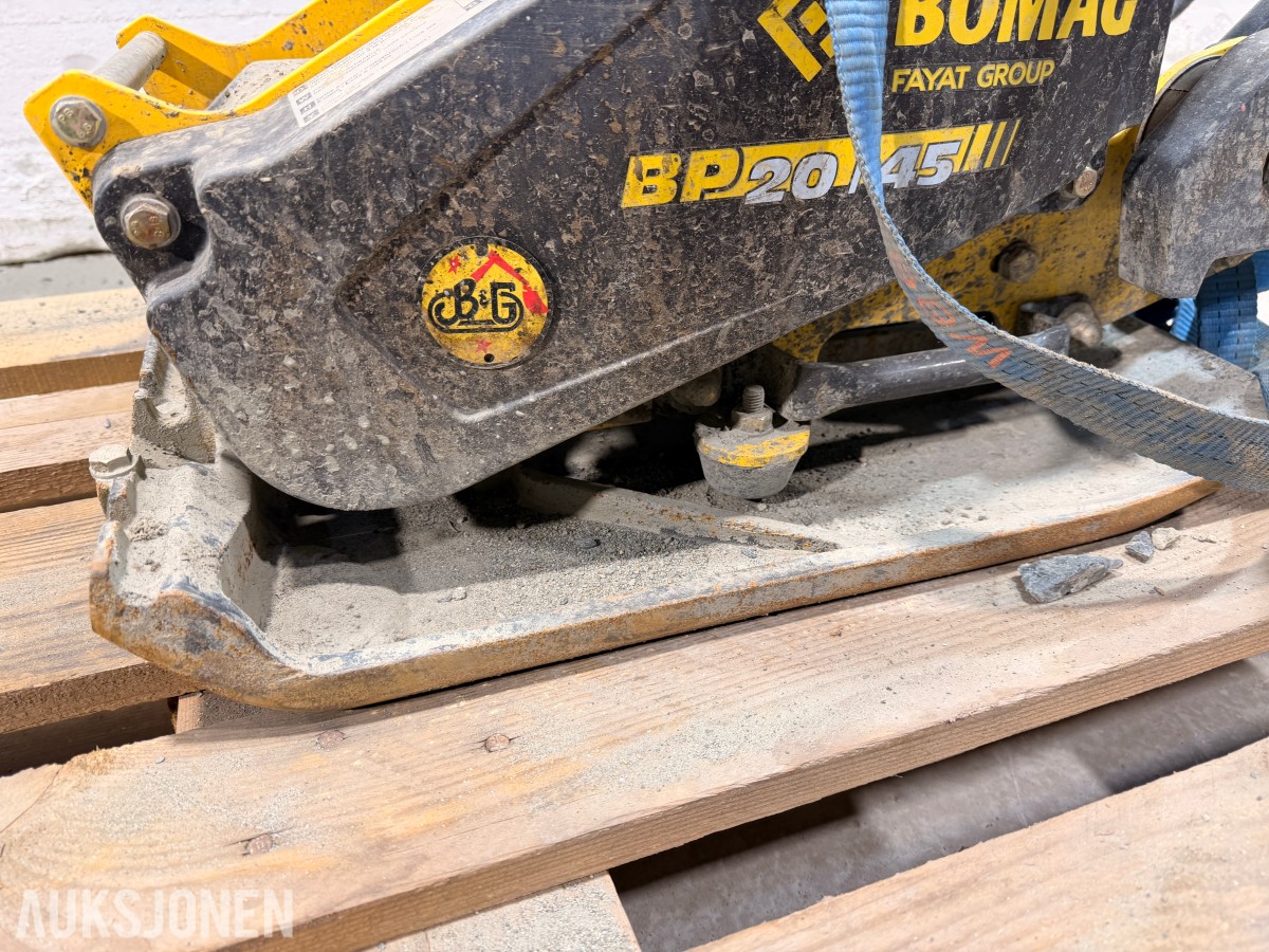 2025 BOMAG BP 20/45 Vibroplate 