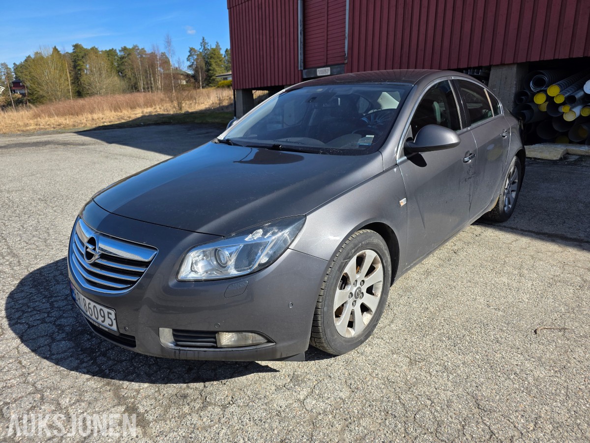 2010 OPEL INSIGNIA 2.0 CDTI 131HK AUTOMAT – REP.OBJEKT