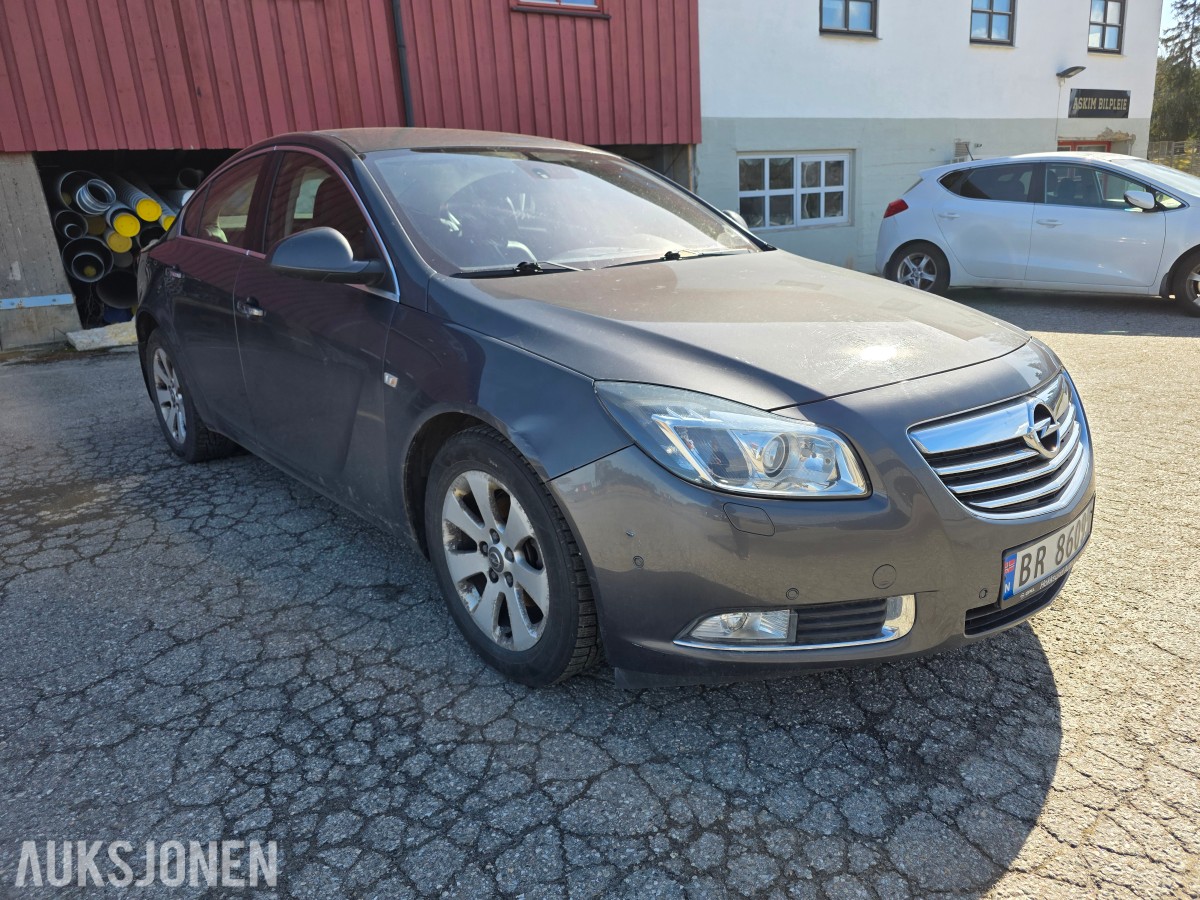 2010 OPEL INSIGNIA 2.0 CDTI 131HK AUTOMAT – REP.OBJEKT
